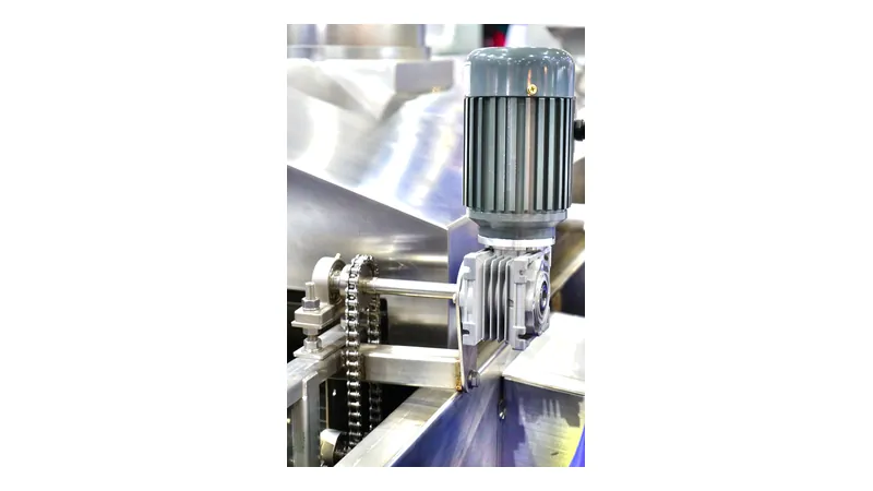 Chain drive on a stainless steel machine